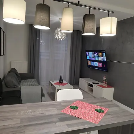 New Apartment Lubelska - Przestronny, Z Widokiem I Balkonem Appartamento